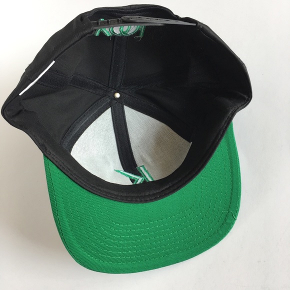 Vintage Kool Cigarette SnapBack Hat Embroidered - Picture 5 of 5